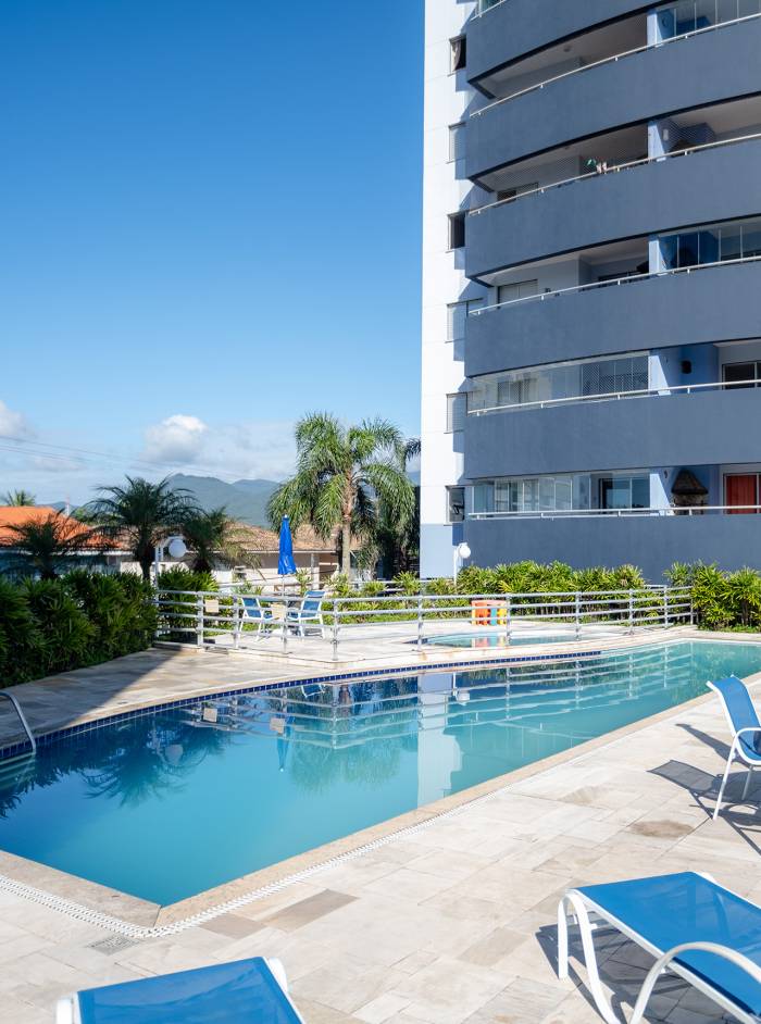 apartamento-bertioga-alugar-foto-lazer-piscina-1-mobile