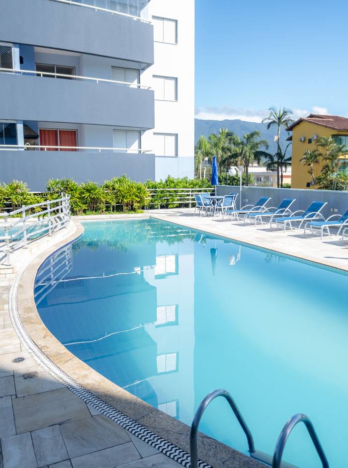 apartamento-bertioga-alugar-foto-lazer-piscina-2-mobile