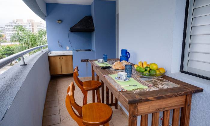 apartamento-bertioga-alugar-foto-varanda-1